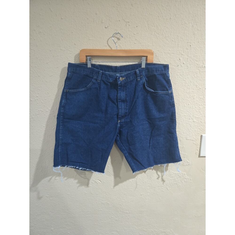 Wrangler Cut Off Blue Jean Shorts, Size 40